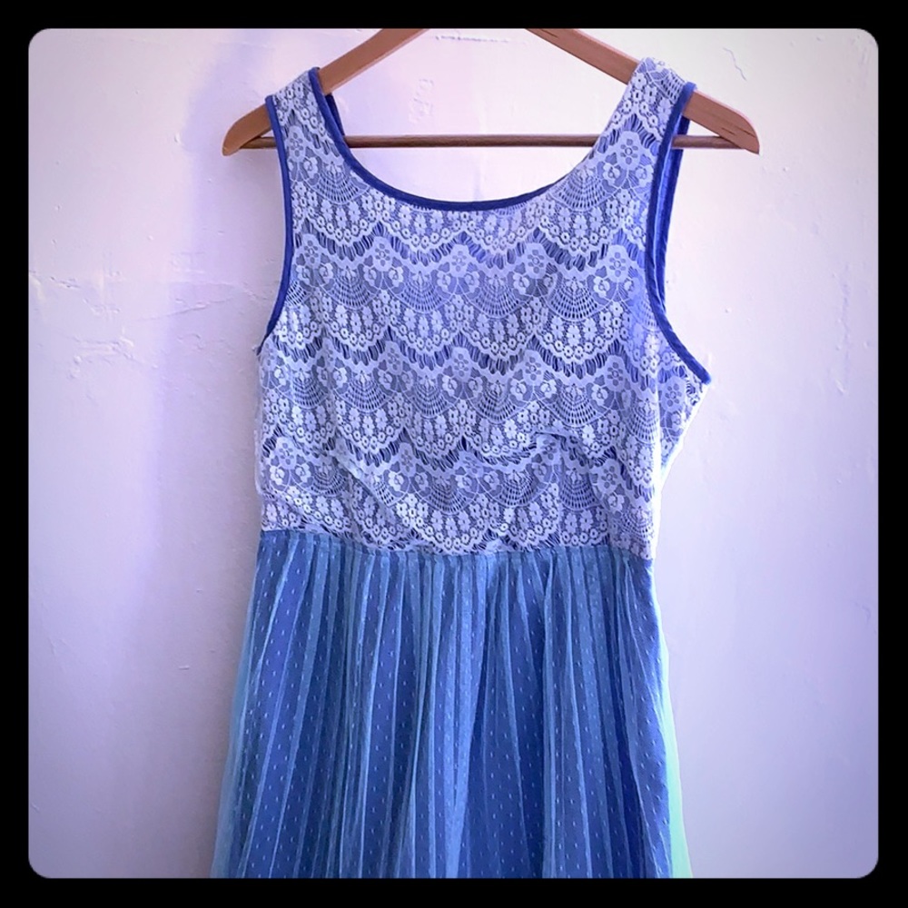 Blue lace cocktail dress